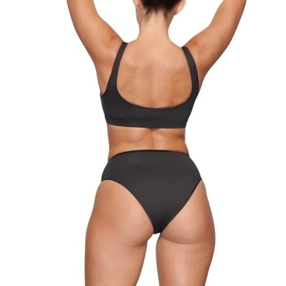 Skims Small Swim Scoop Tank Bikini Top Onyx Black NWT Beach Vacation Swimwear